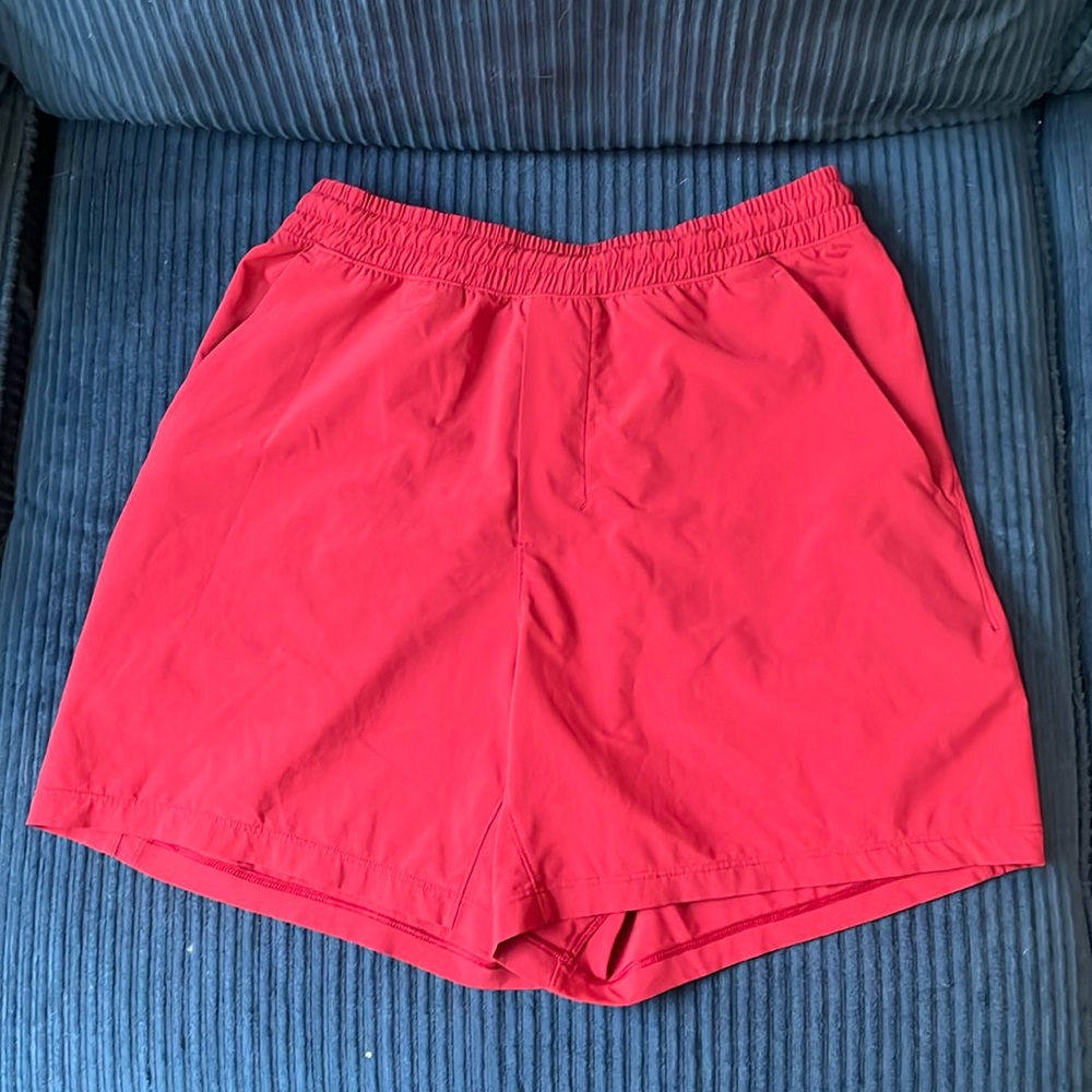 Men’s small 5 inch inseam unlined pace breaker lululemon shorts Like new